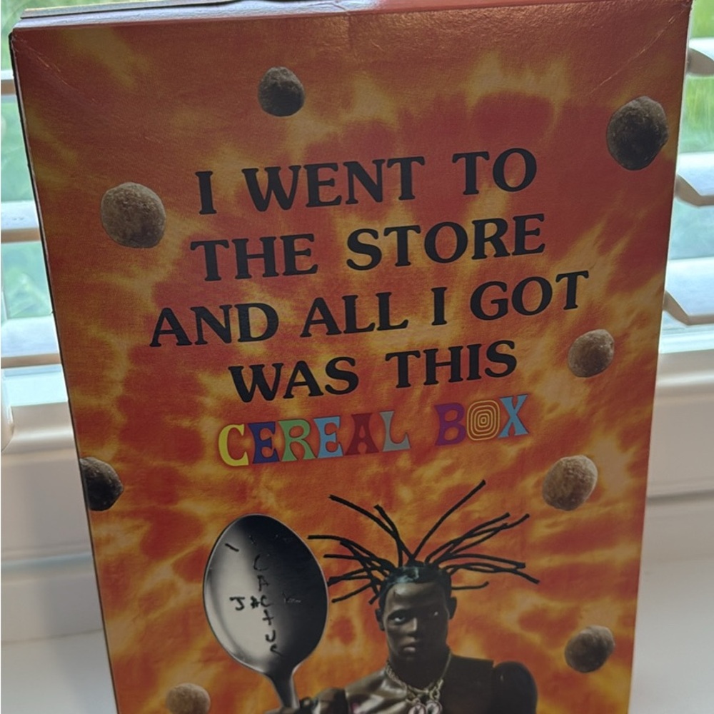 Travis Scott’s Collectible Reese’s Puffs - Picture 3 of 4